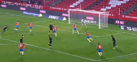 太阳报：威尔科克斯告知曼联球员赛季目标是欧冠