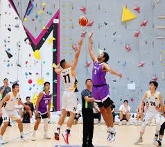 邵佳一会把青岛西海岸的这套5-4-1阵型自由切换...