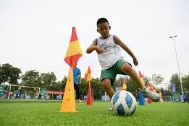 会有人为老詹让出全明星首发吗？如果会，那么是谁？